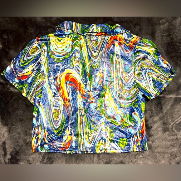 Crop Top - Picture 2 of 4